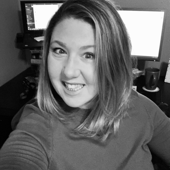 Meet your Posher, Allison - Picture 1 of 1